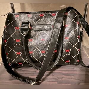 New condition 
Charming Charlie Disney collection Minnie Mouse Barrel Bag.
